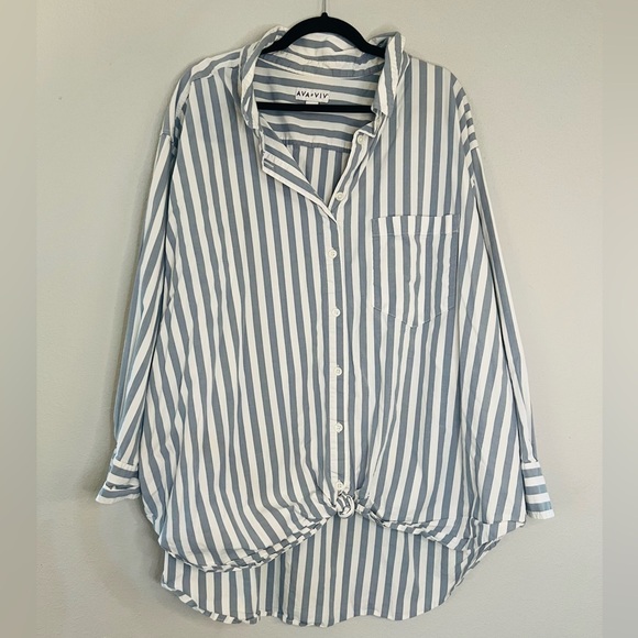 3X Ava & Viv Striped Light Blue Button Down Blouse - Picture 1 of 2